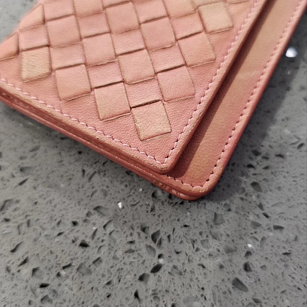 Bottega Veneta Intrecciato Weave Leather Compact Wallet - Picture 12 of 15